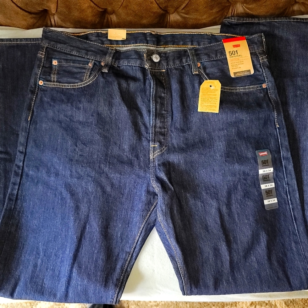 Mens LEVI jeans